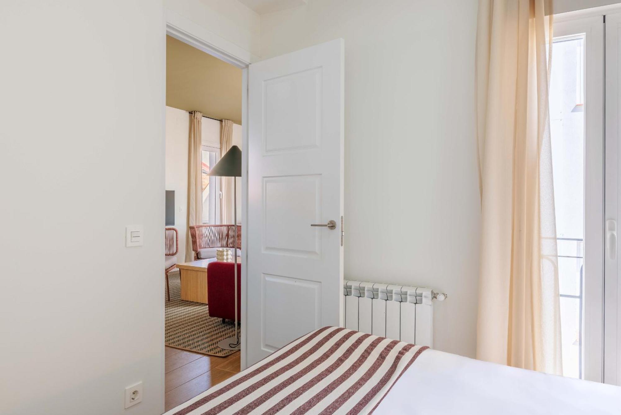 Nomad Latina En Madrid Apartment ภายนอก รูปภาพ