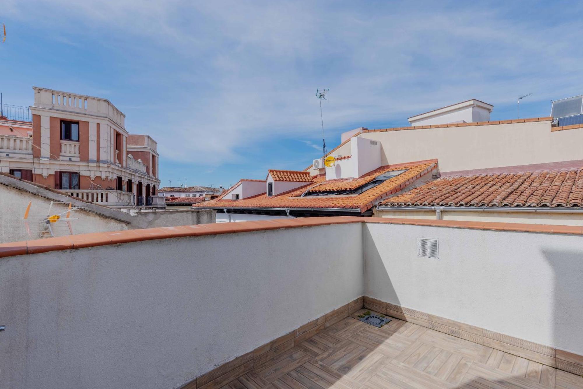 Nomad Latina En Madrid Apartment ภายนอก รูปภาพ