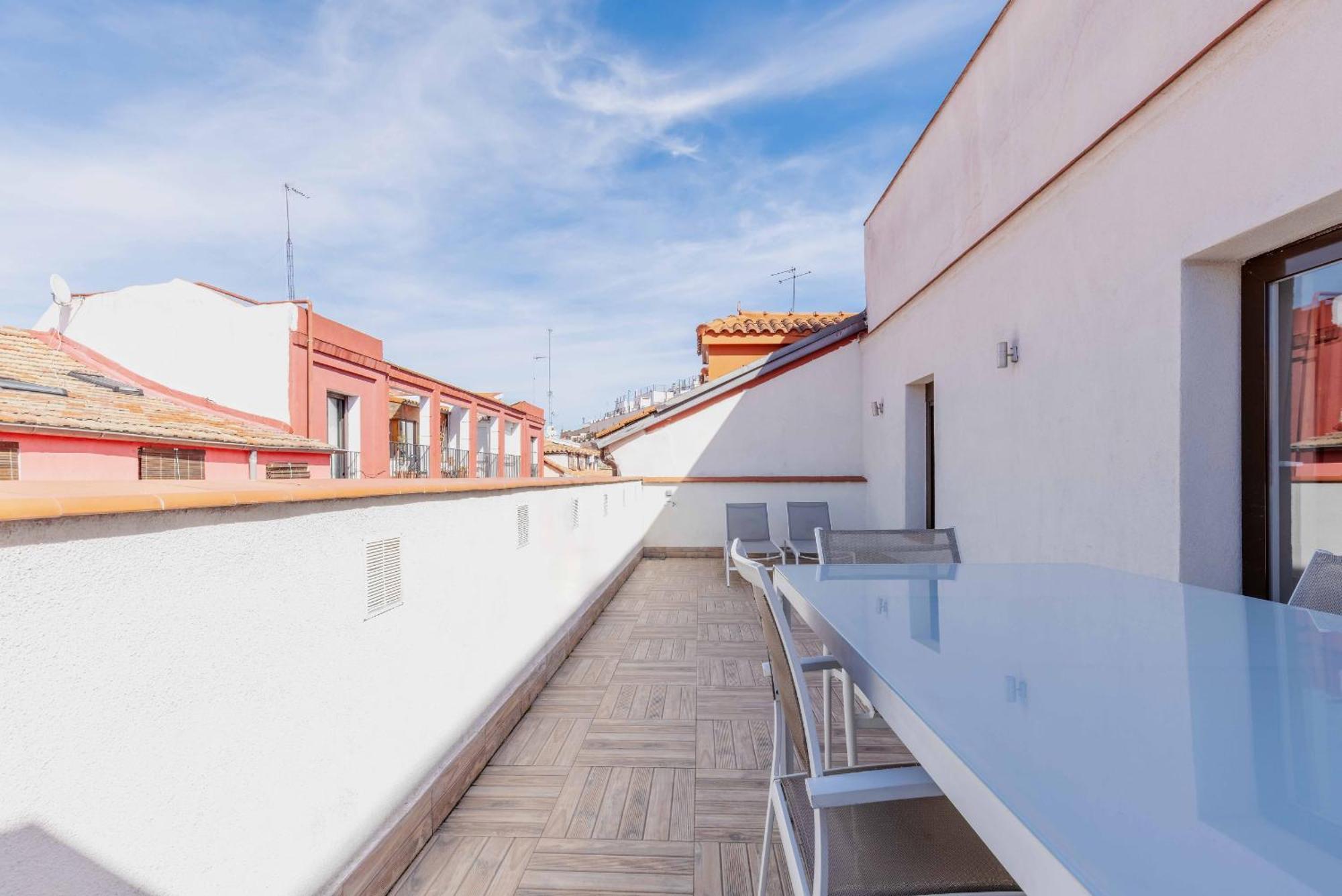 Nomad Latina En Madrid Apartment ภายนอก รูปภาพ