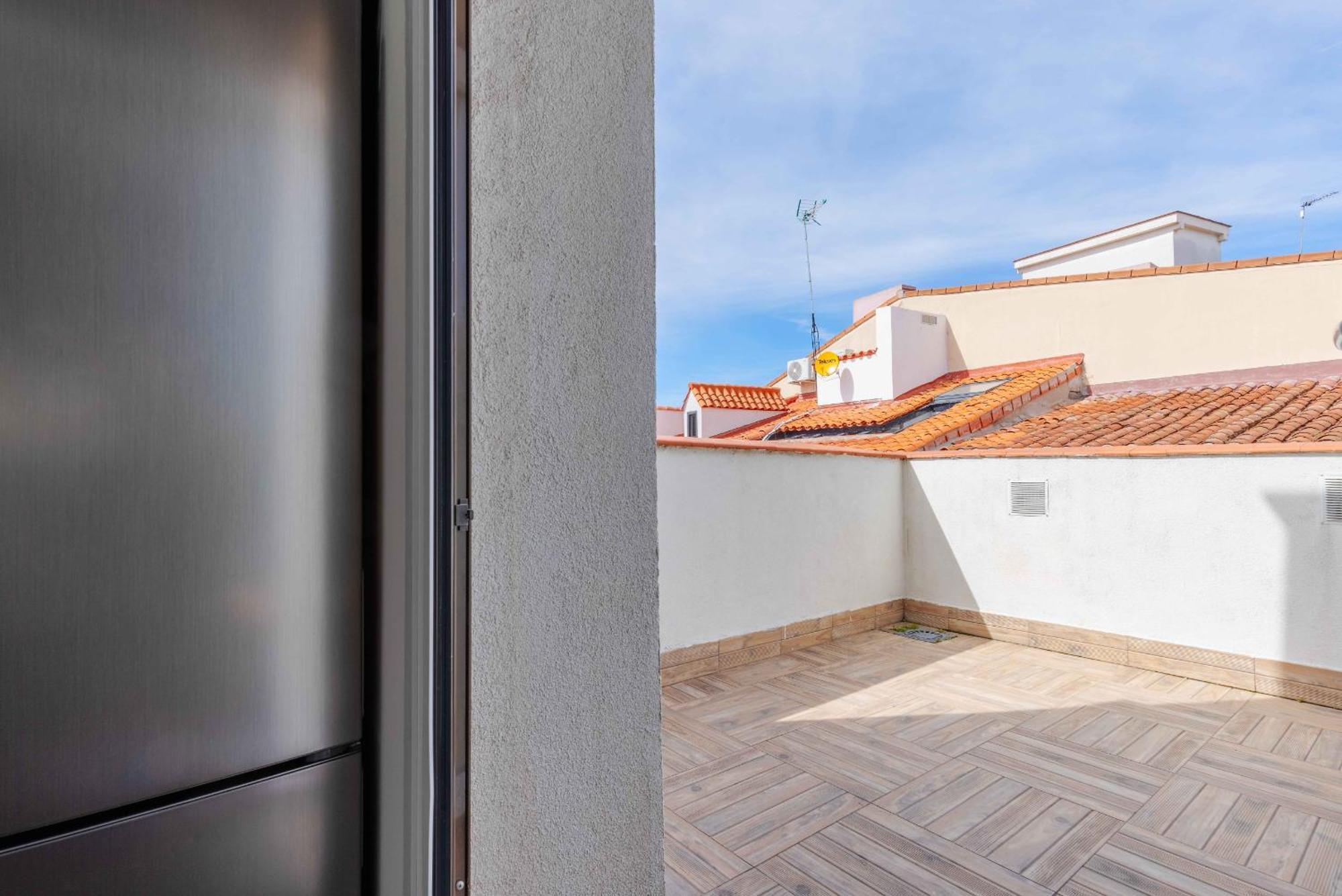 Nomad Latina En Madrid Apartment ภายนอก รูปภาพ
